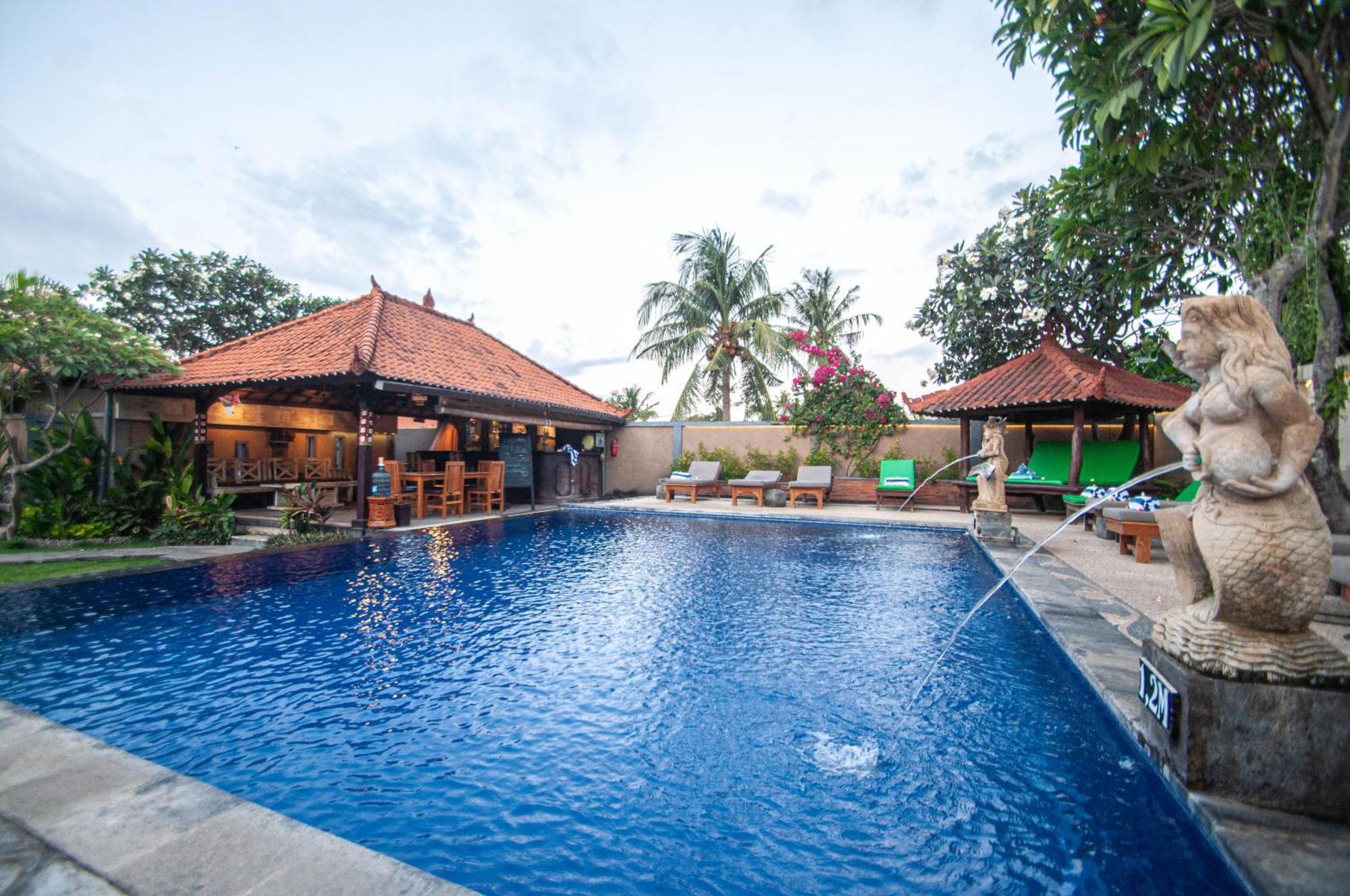 Kubuku Eco Dive Lodge And Yoga Пемутеран Экстерьер фото